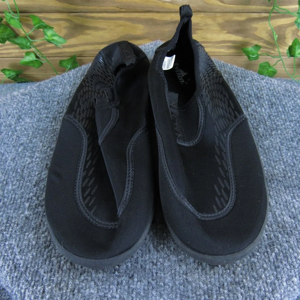 Everest Men's ‎ Water Socks Black Fabric Size 12 Medium Gently Used 2025